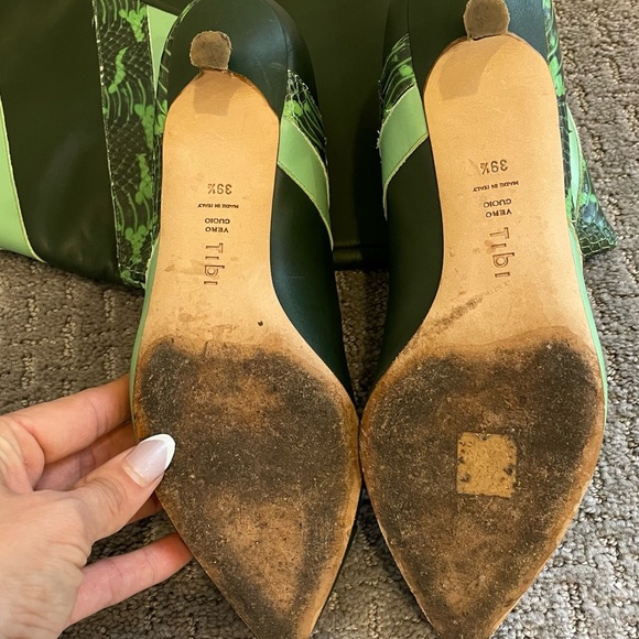 TIBI 39.5 Gorgeous green python boots! Kitten heel! - Picture 4 of 4
